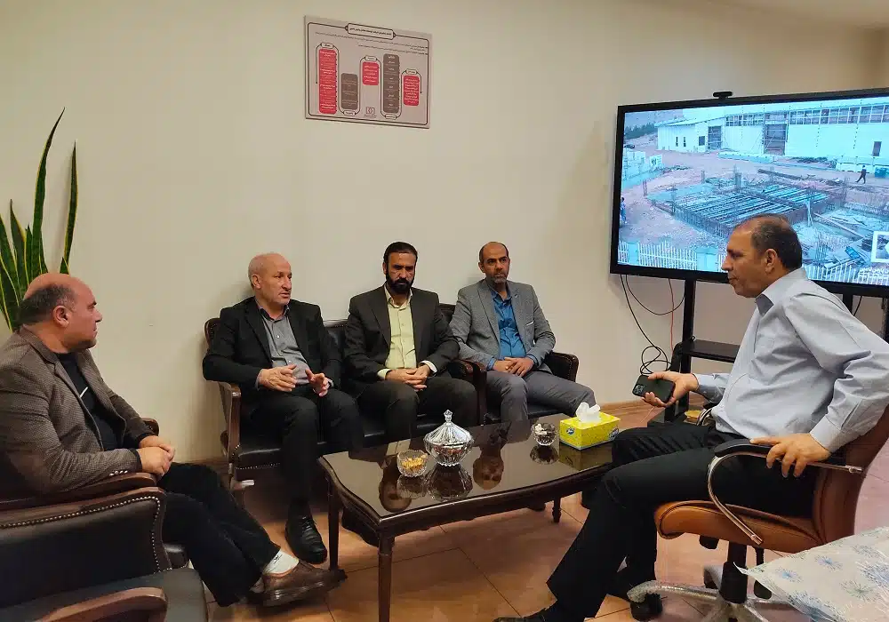 دیدار نماینده ایلام با دکتر نوری